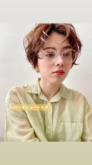 ショート パーマ 木下 奈々のヘアスタイル