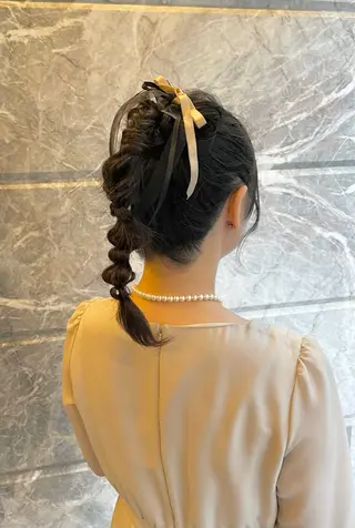 ミディアム 堀 綾花のヘアスタイル