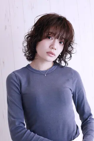 ミディアム パーマ 髪質改善/ハイライト 小林秀樹のヘアスタイル