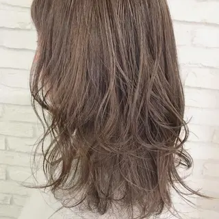 ミディアム カラー 横浜🍒ルーツカラー エクステ/RIEのヘアスタイル