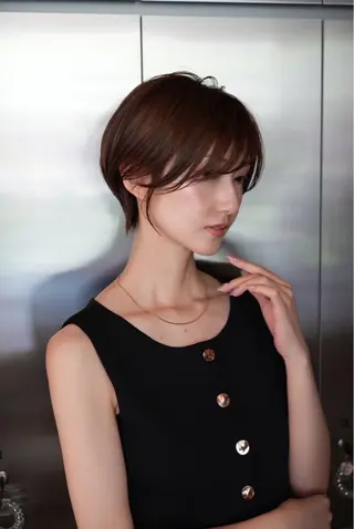 ショート カラー 加賀 千聖 /soigneのヘアスタイル