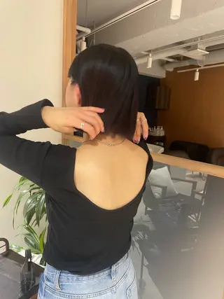 ミディアム カラー mei|顔まわり ×透明感カラーのヘアスタイル
