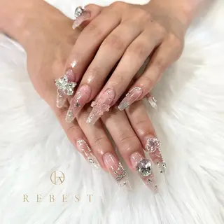 ネイル ❤️💛REBEST 京橋店のネイルデザイン