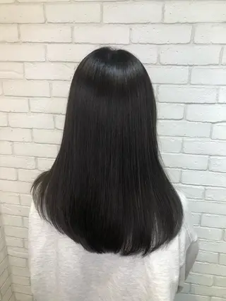 ミディアム カラーアンドケアリタ kitamuuuのヘアスタイル