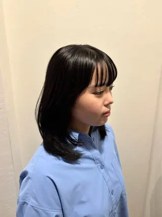 ミディアム レディースレイヤー× 透明感カラー/紗彩のヘアスタイル