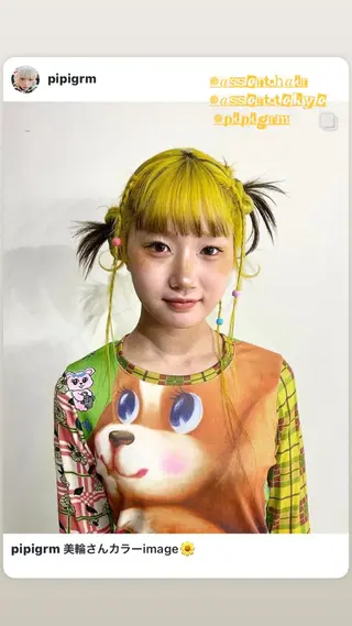 ロング Hiyo 外国人風くせ毛パーマのヘアスタイル