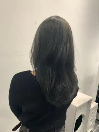 セミロング サイレント美容師 アイリィのヘアスタイル
