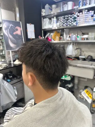 ミディアム 【床屋💈No.1】 ドラゴン🐉のヘアスタイル