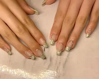 ネイル Lino+ ネイル&よもぎ蒸しのネイルデザイン