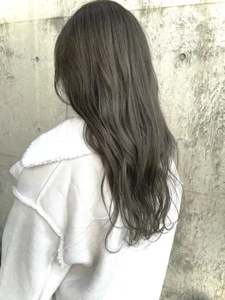 ロング カラー 日高 香織のヘアスタイル