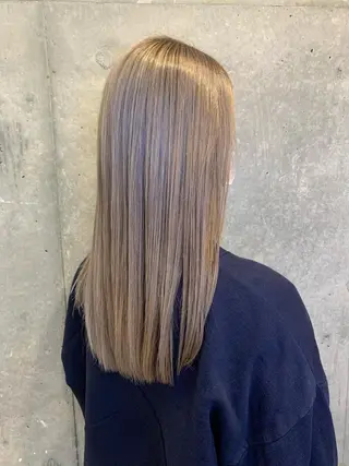 ロング カラー 安達 俊亮のヘアスタイル