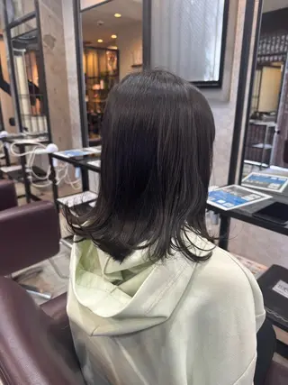 ミディアム 東 公桂のヘアスタイル