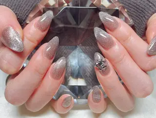 ネイル マツエク・マツパ アイブロウ Nail&eye Belire 新宿のネイルデザイン