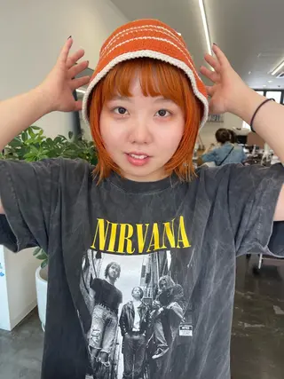 ショート カラー 💓パーマ，💗 レイヤーカットのヘアスタイル