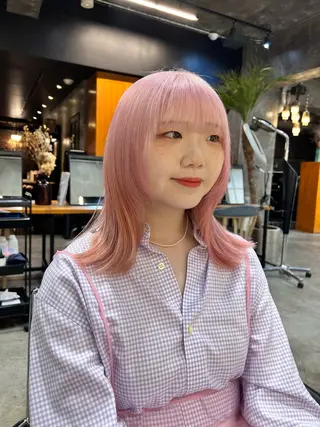 ミディアム カラー 圧倒的デザイン力 店長🎨RENAのヘアスタイル