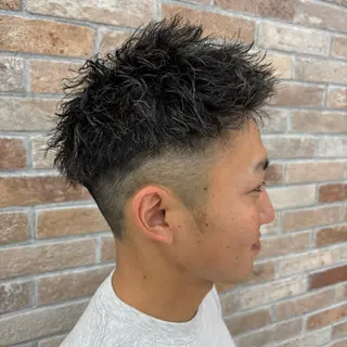 パーマ メンズ 黒川 真伍のヘアスタイル