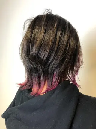ミディアム カラー トップ スタイリストのヘアスタイル