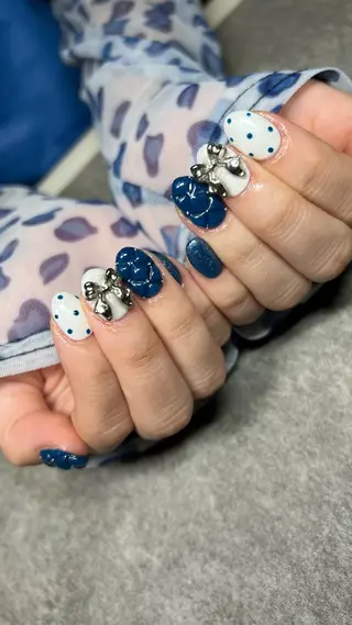 ネイル 𝐧𝐚𝐢𝐥 𝐌𝐢𝐖𝐢𝐢のネイルデザイン