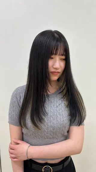ロング Mizuki. / 暖色系カラー🍓のヘアスタイル