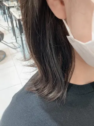 ミディアム カラー 🦖鶴岡 香純🦖のヘアスタイル