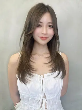 セミロング ✨縮毛矯正✨レイヤー ホウダカズヒロのヘアスタイル