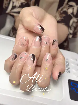 ネイル Ali 新小岩 ネイル専門のネイルデザイン