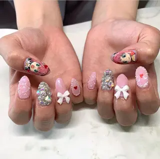 ネイル R nailのネイルデザイン
