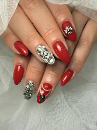 ネイル ToliyDeliy Linaのネイルデザイン