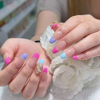 ネイル Queens PUPUのネイルデザイン