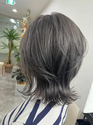 ショート hoNua. 栄/透明感カラーのヘアスタイル