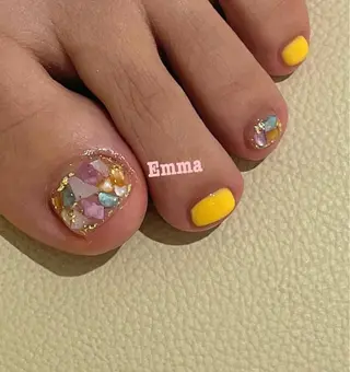 ネイル She   Nail所属・ISA_ BELLAのネイルデザイン
