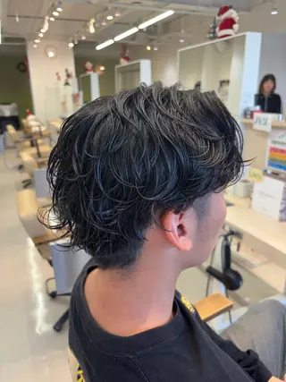 パーマ メンズ ニュアンスパーマ/ フェザー/マッシュのヘアスタイル
