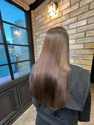 ロング Monan渋谷 YUUKIのヘアスタイル