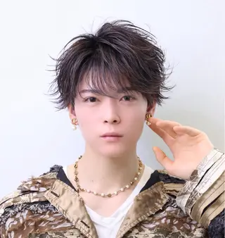 ミディアム パーマ メンズ Lond  strada所属・ハクヤ心斎橋 パーマ/縮毛矯正のヘアスタイル