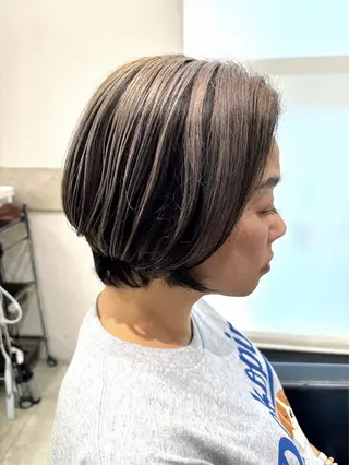 ショート カラー 透明感カラー✨艶髪 制作🌱山根あゆみのヘアスタイル