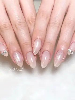 ネイル LOI nail monaのネイルデザイン