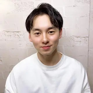 メンズ 韓国風🇰🇷うる艶 レイヤー/海青🫧のヘアスタイル