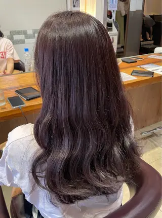 ロング よしなり ななみのヘアスタイル