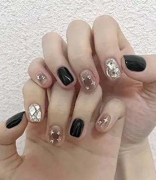 ショート ninabeauty 新宿のネイルデザイン