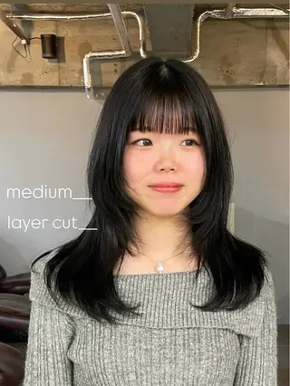 ミディアム ミズタ マイのヘアスタイル