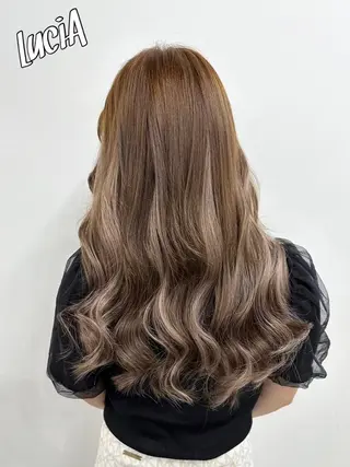 カラー ヘアアレンジ ロング MISAKIエクステ ブリーチ\5900のヘアスタイル
