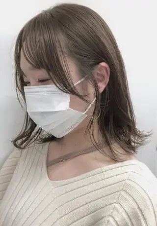 ミディアム 三輪 恭平のヘアスタイル