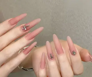 ネイル エリ🫧 nail池袋東口のネイルデザイン