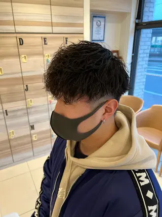 パーマ メンズ オージュアソムリエ 遠藤大河のヘアスタイル