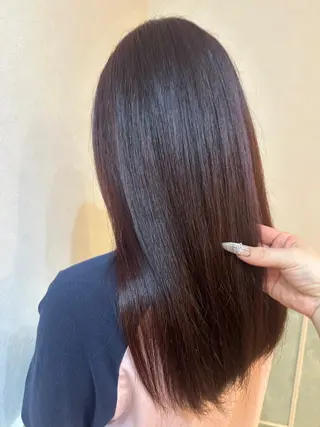 カラー 山口 珠莉のヘアスタイル