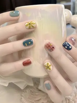 ネイル Em ma高田马場のネイルデザイン