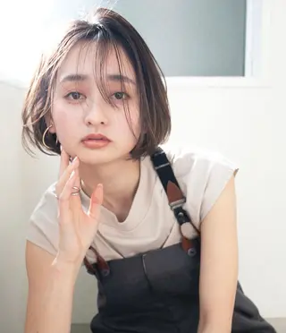 ショート 美髪矯正・レイヤー 倉友哉のヘアスタイル