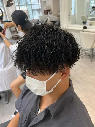 パーマ メンズ ✨️ツイスパ波巻き特 化小杉澪生✨️のヘアスタイル
