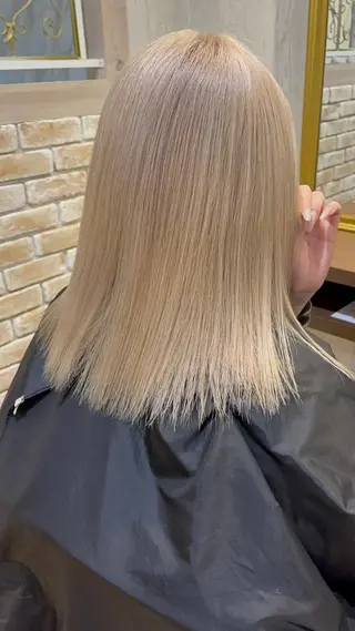 セミロング BRIDGE あきらのヘアスタイル