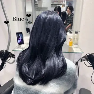 カラー 黒川 まりあのヘアスタイル